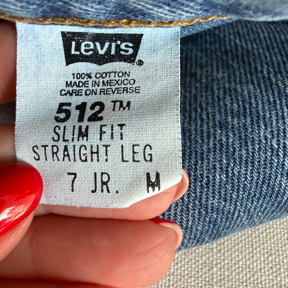 Levi's Women's Blue Jeans - Picture 3 of 4